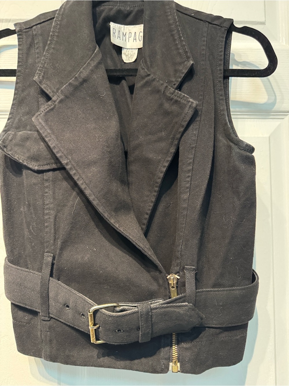 Rampage Black Sleeveless Belted Vest with Lapel